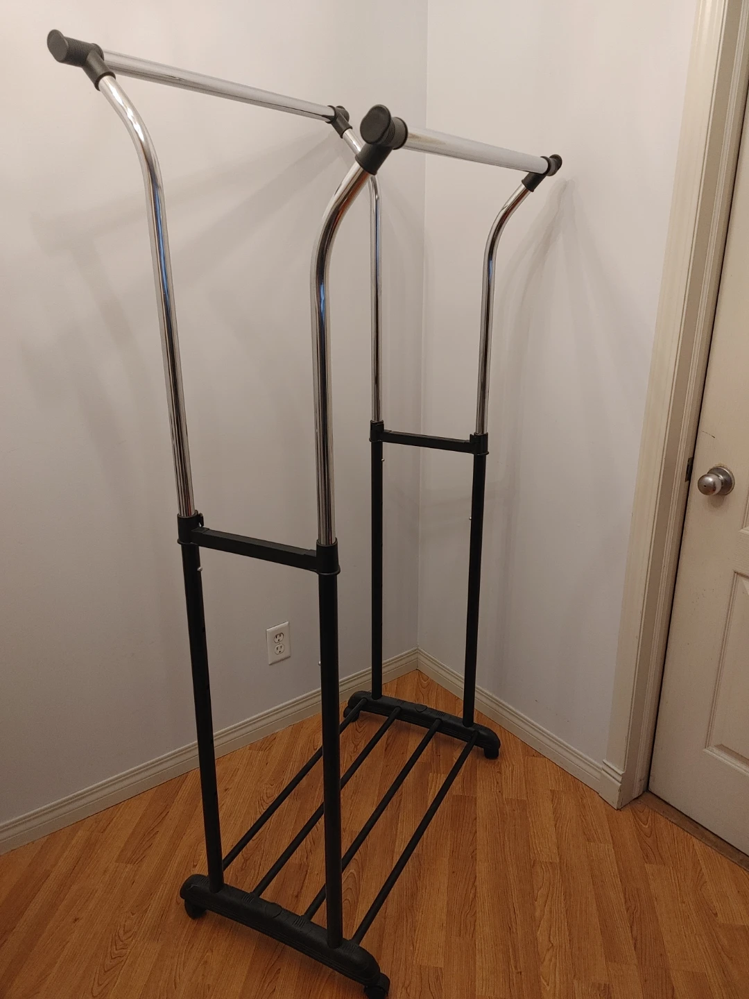 Adjustable Double Garment Rack