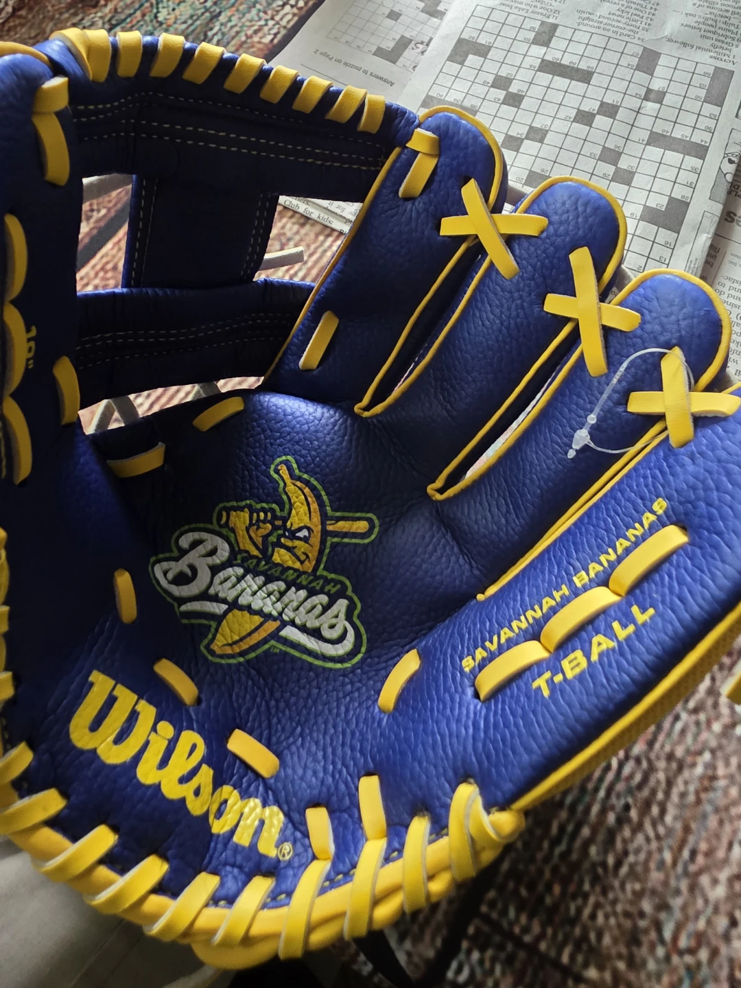 Wilson Savannah Bananas T-Ball Glove - photo 3