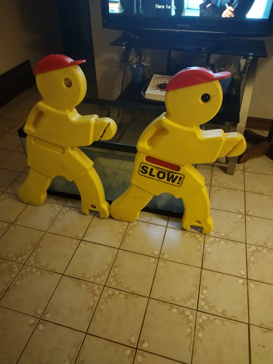 Lot of 2 Yellow Safety  Traffic Buddy Slow Down Turtle 🐢 as is - photo 2