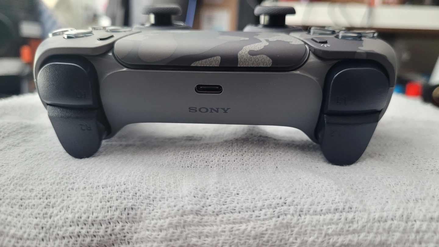 Sony PS5 DualSense Wireless Controller – Grey Camouflage - photo 3