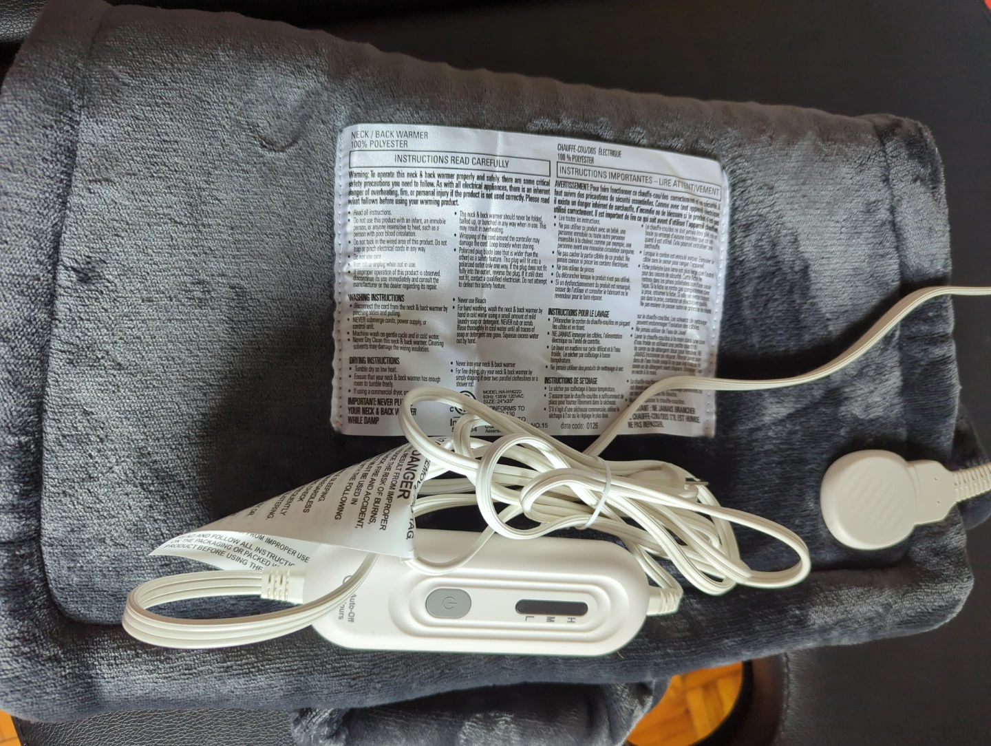 Brand New!!  Comfort Tech Neck & Back Warmer - photo 2