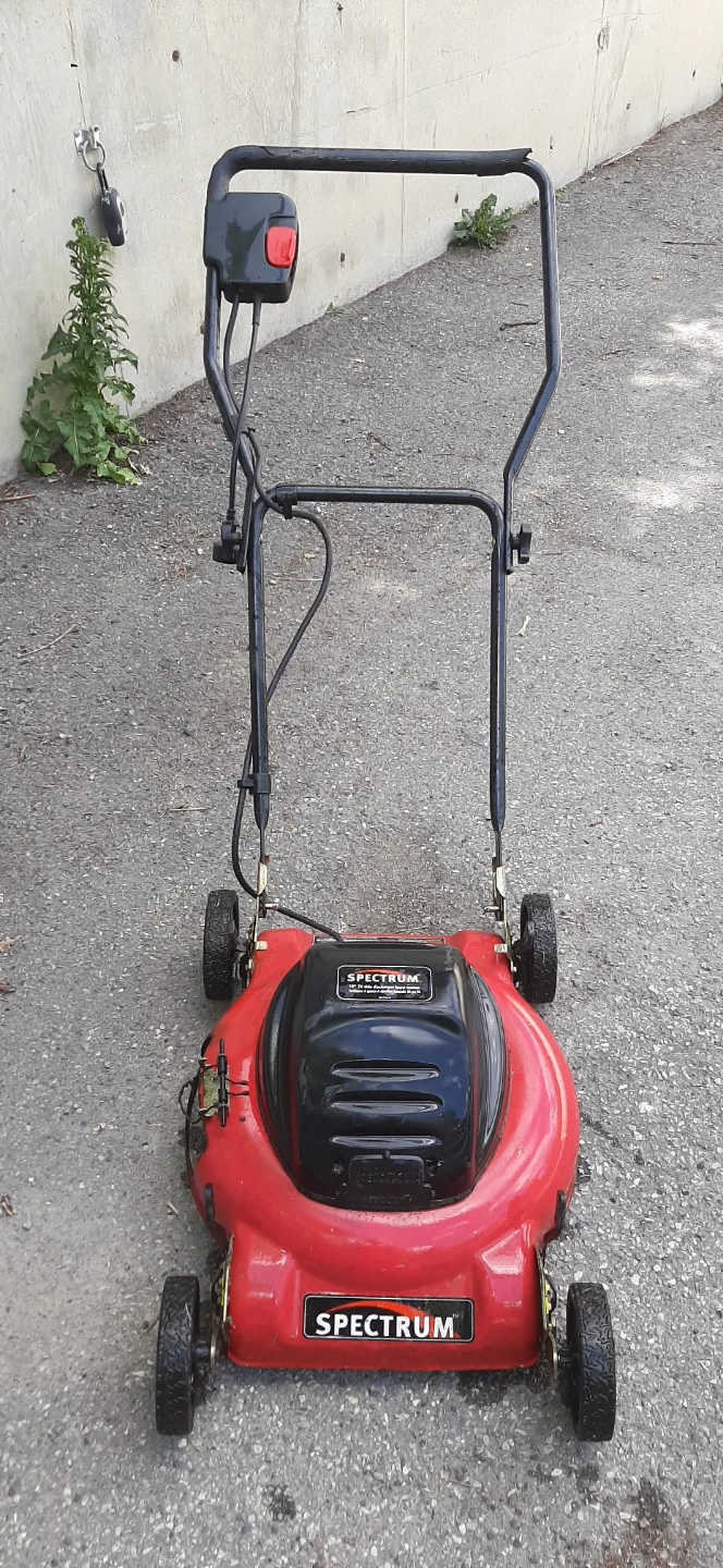 Spectrum 18" Side Discharger Lawn Mower - photo 2