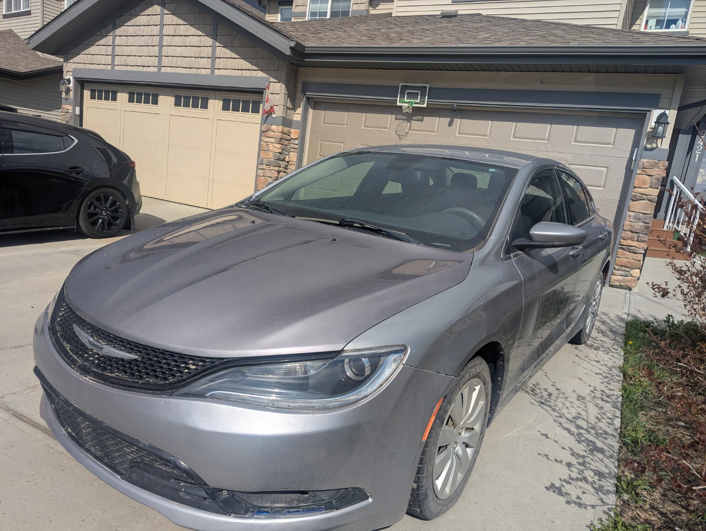 Silver Chrysler 200 Sedan - photo 2