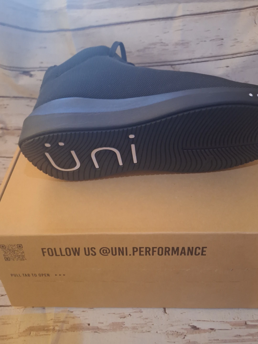 UNI. Performance Black Sneakers - photo 4
