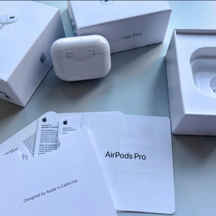 Apple AirPods Pro (2nd Gen) - photo 3