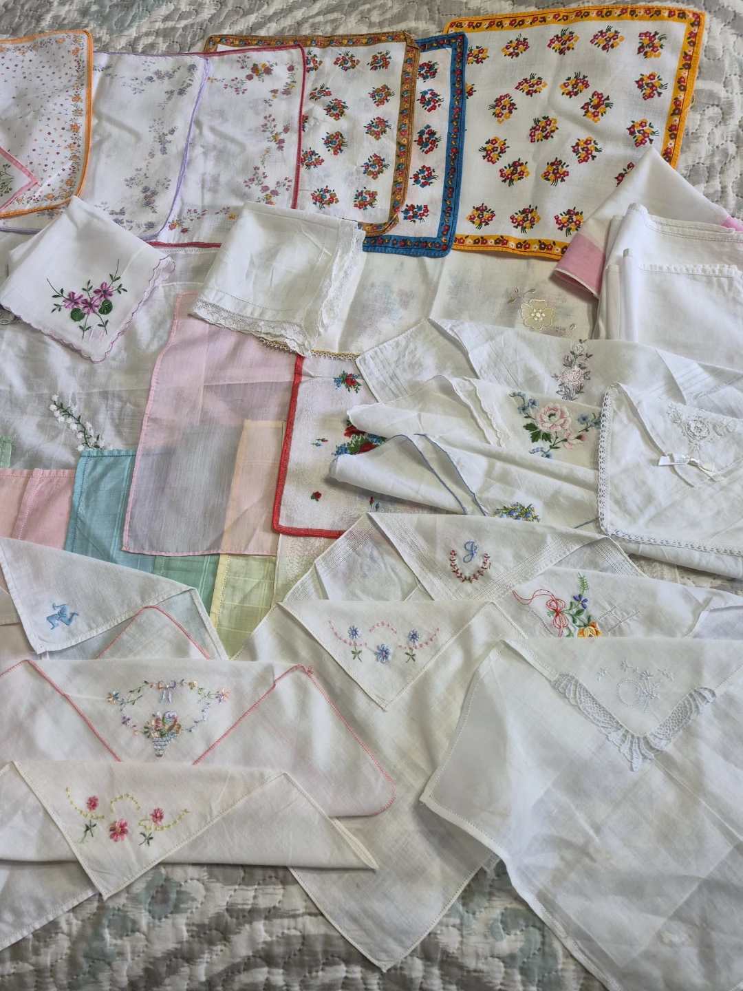 Mix Misc Lot of 45 Vintage Linens, Cottons.... - photo 2