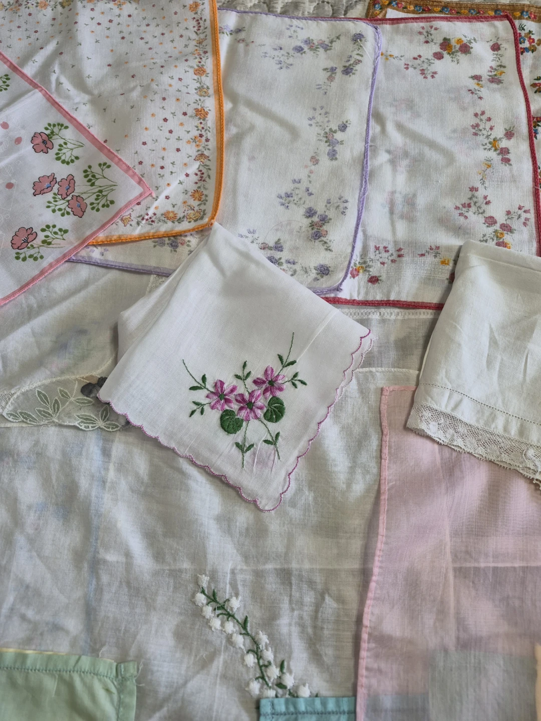 Mix Misc Lot of 45 Vintage Linens, Cottons.... - photo 4