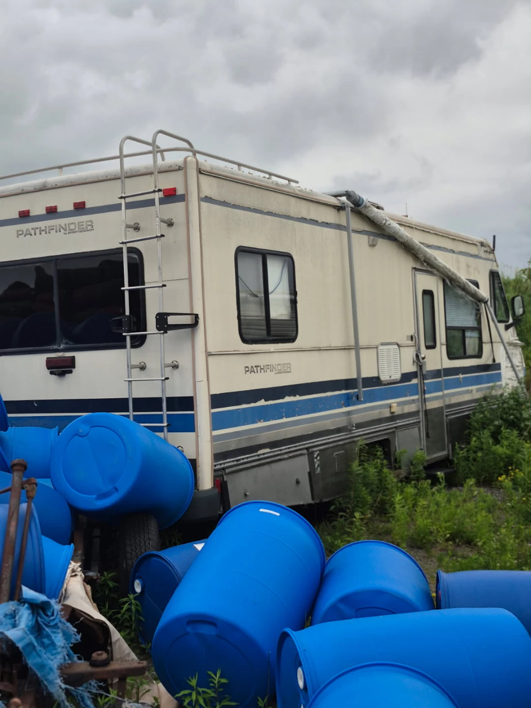 PATHFINDER RV - For Parts or Project - photo 2