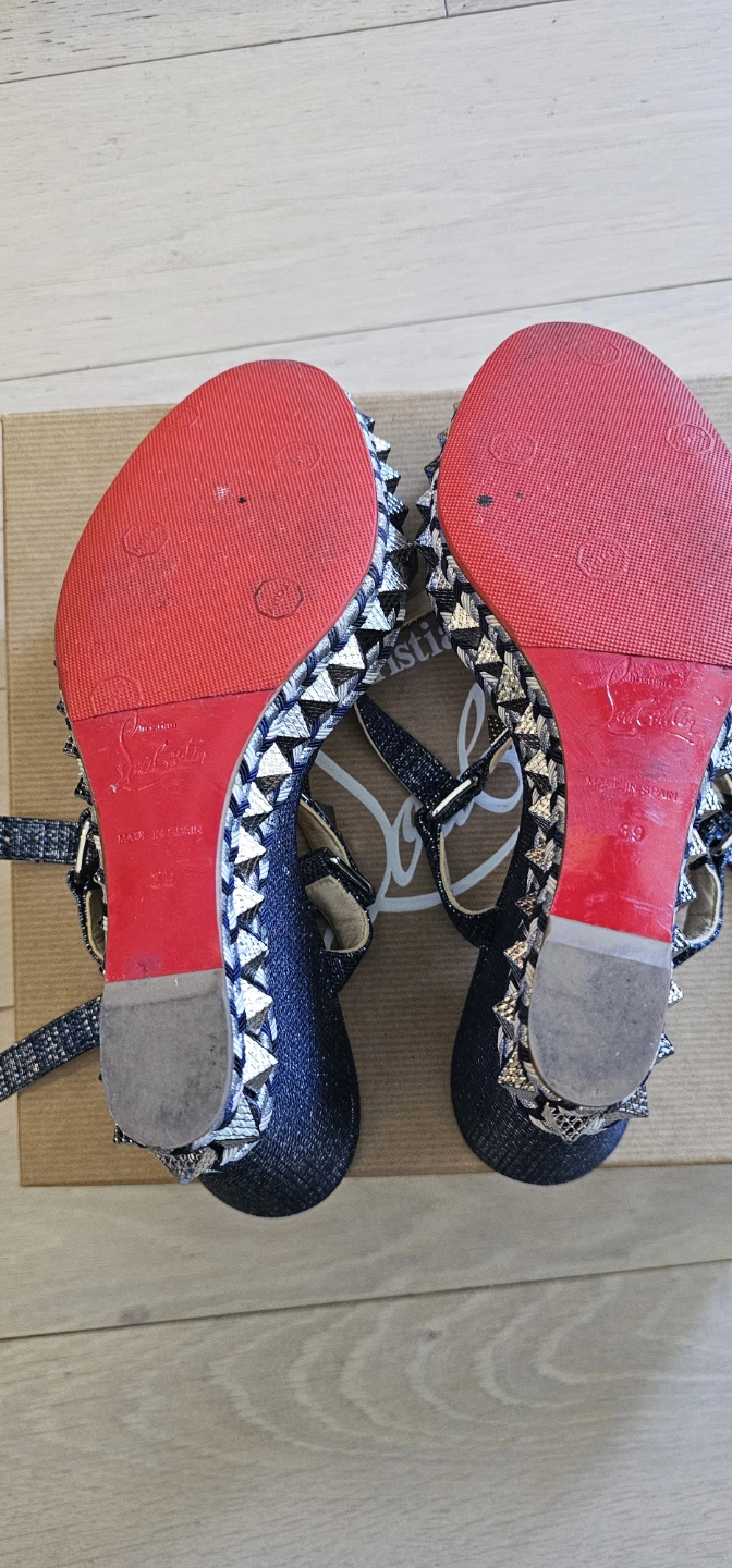 Christian Louboutin Wedge Sandals Size 39 - photo 5