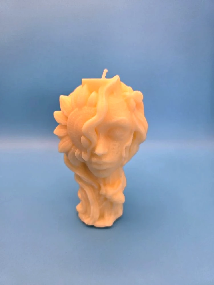 Decorative Figure Candles - photo 2