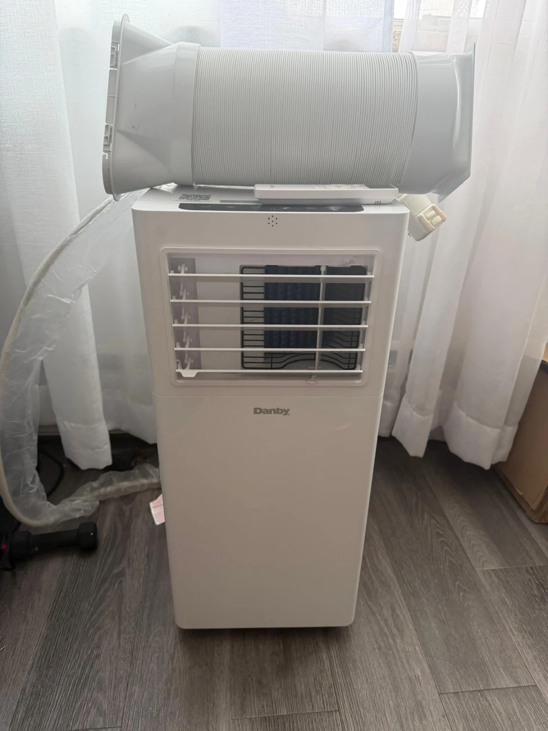 Danby Portable Air Conditioner - photo 4