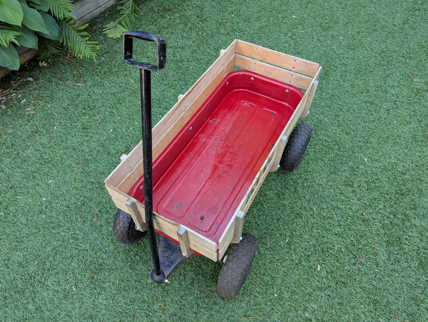 Radio Flyer Wagon - photo 2