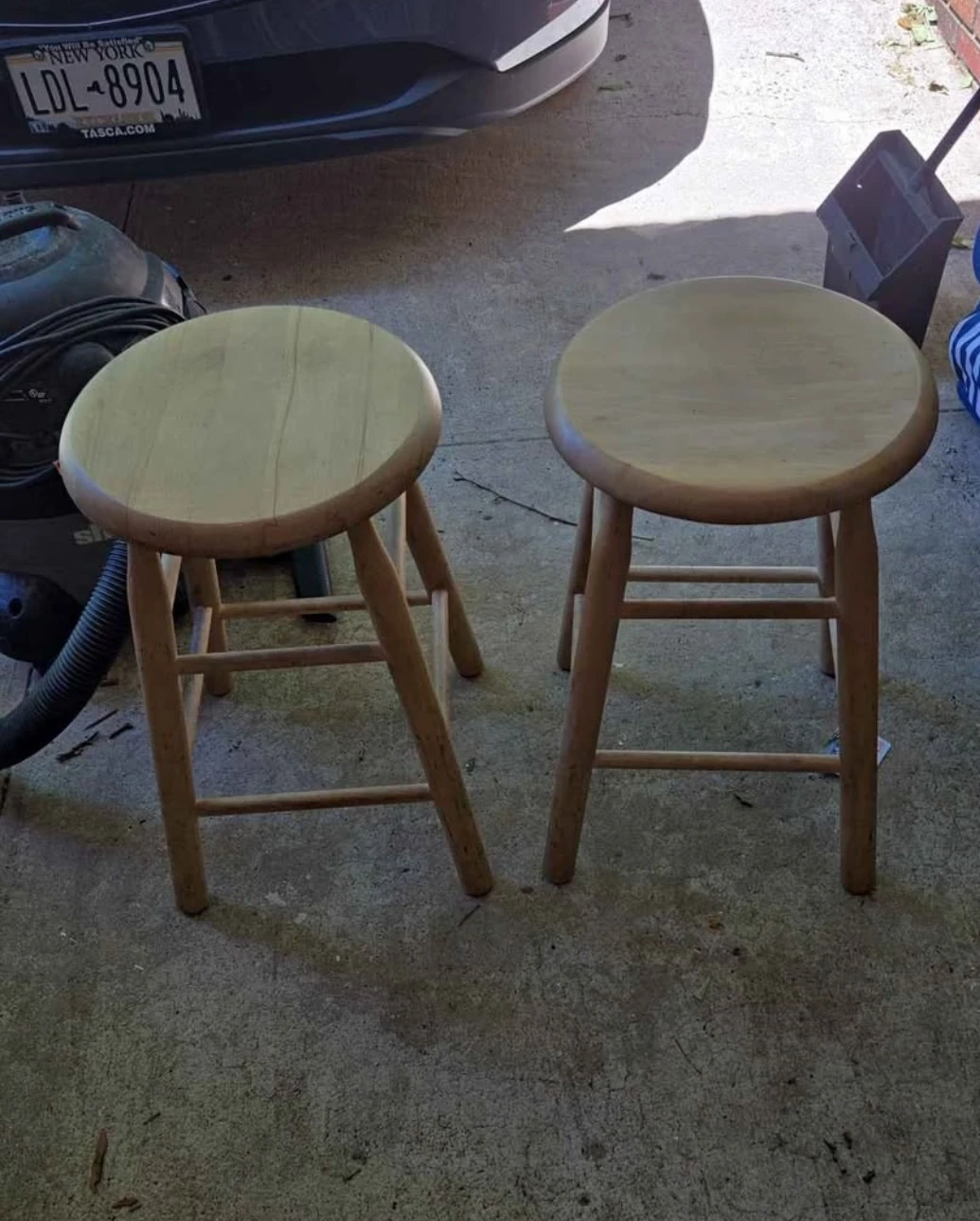 Wooden Bar Stools (Set of 2)