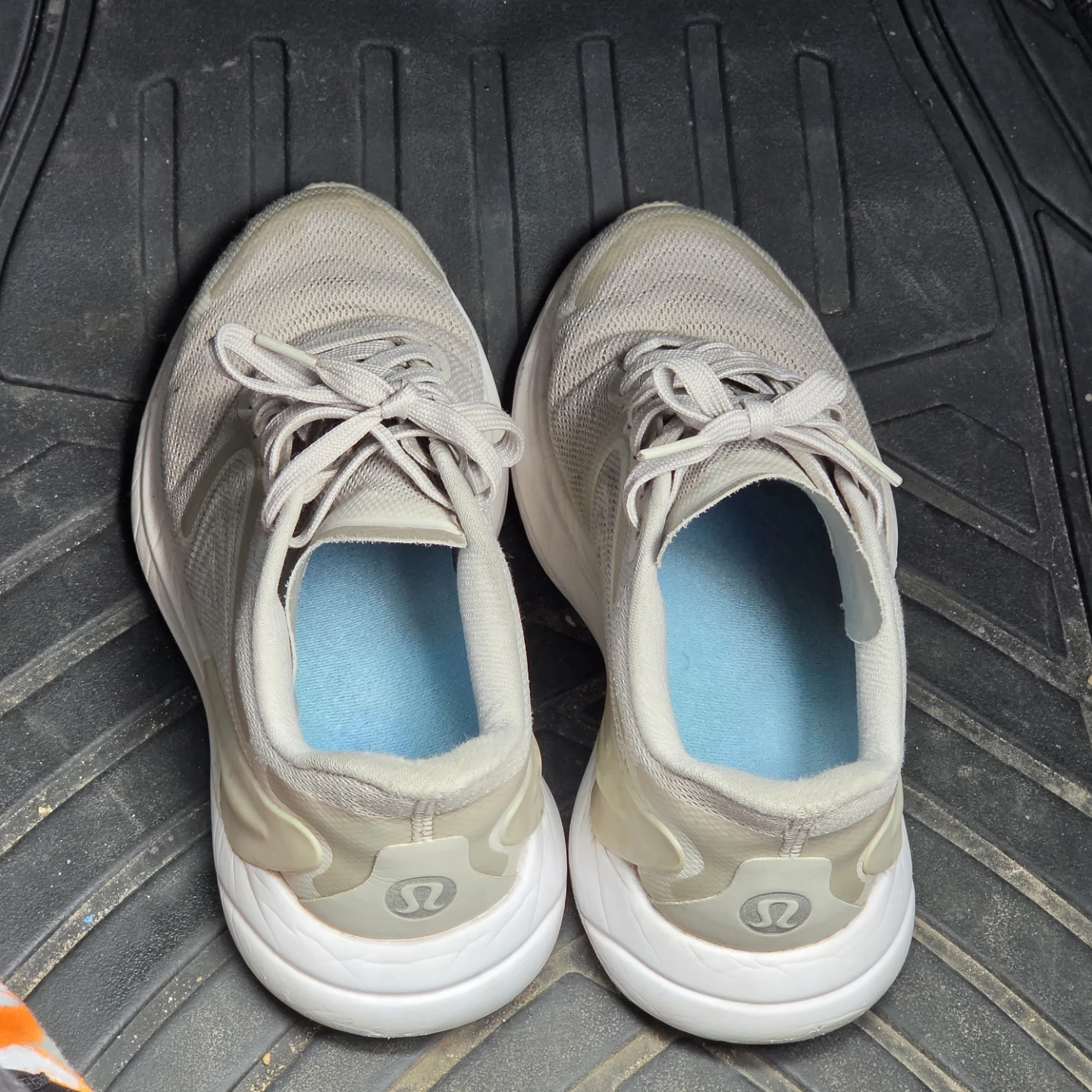 Lululemon Women's Running Shoes - photo 2
