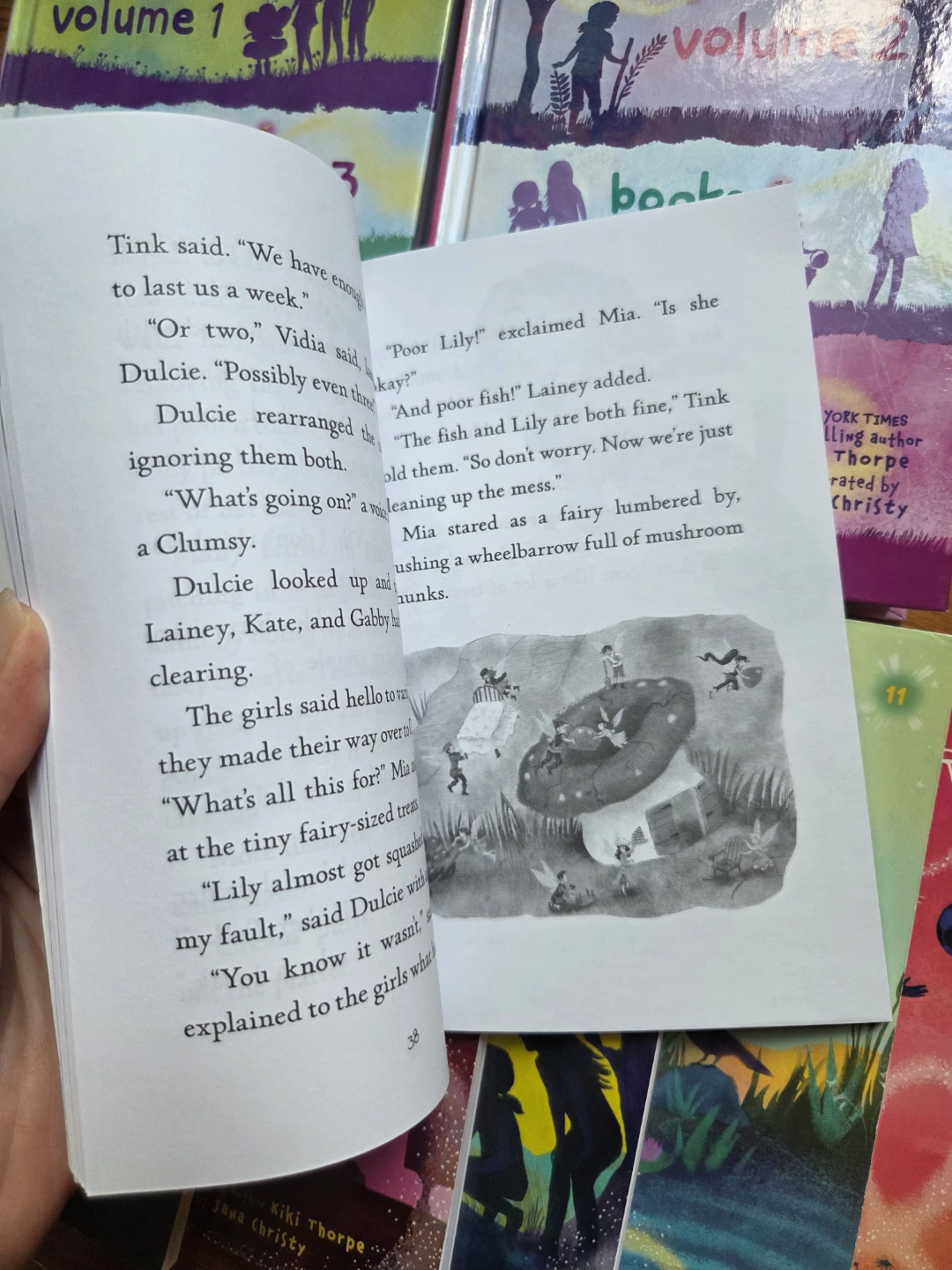 Disney Never Girls Books (#1-12) - photo 2