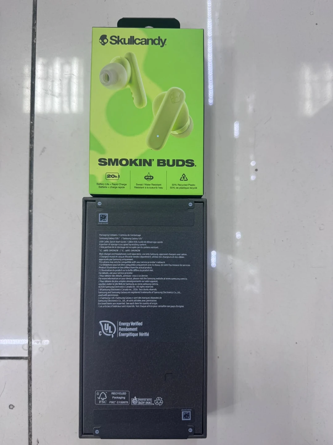 Samsung Galaxy S26 with free Skullcandy Smokin' Buds - photo 2