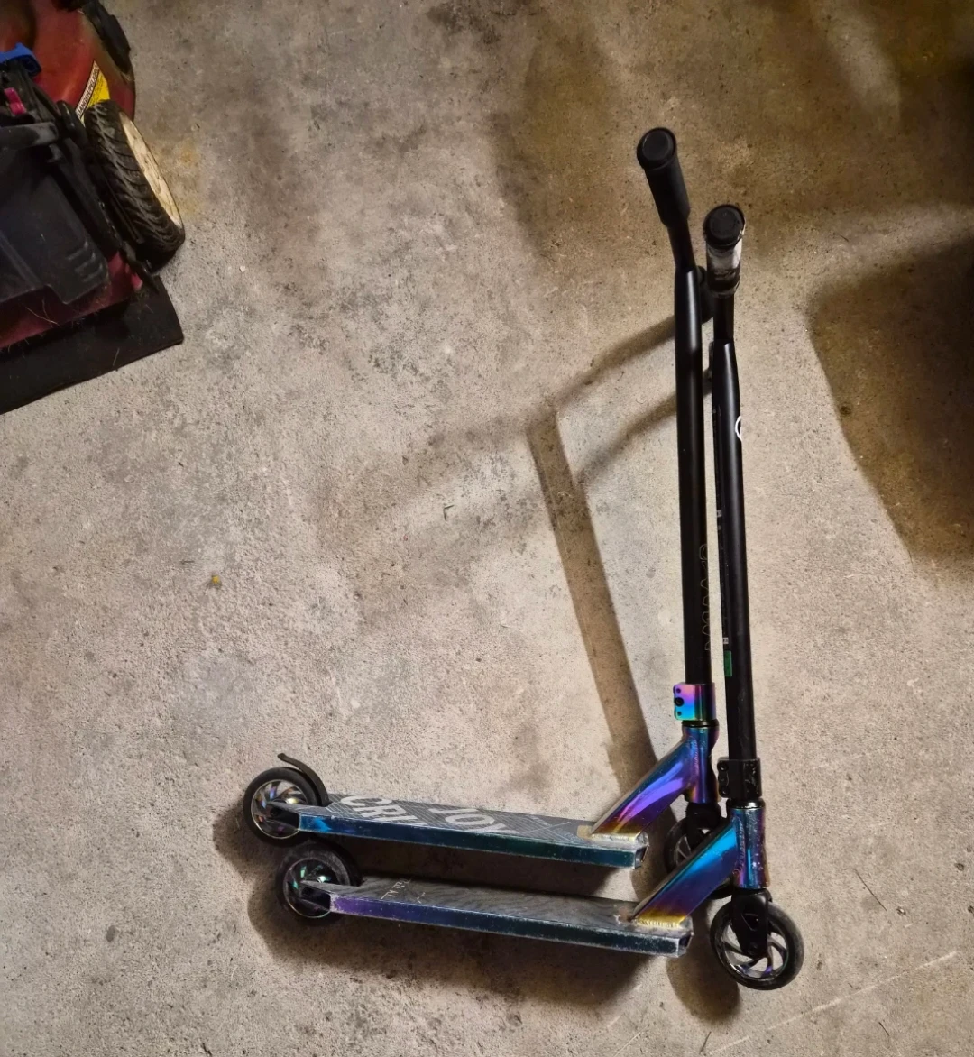 2  Pro Scooters