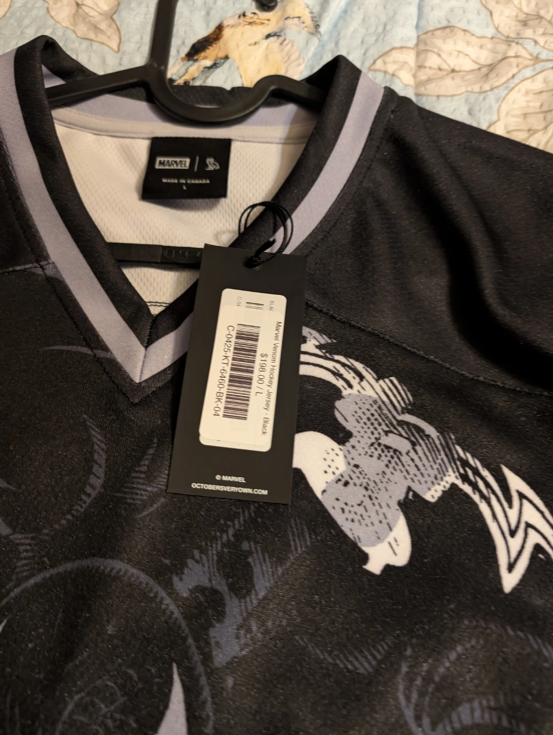 Marvel Venom Hockey Jersey - photo 3