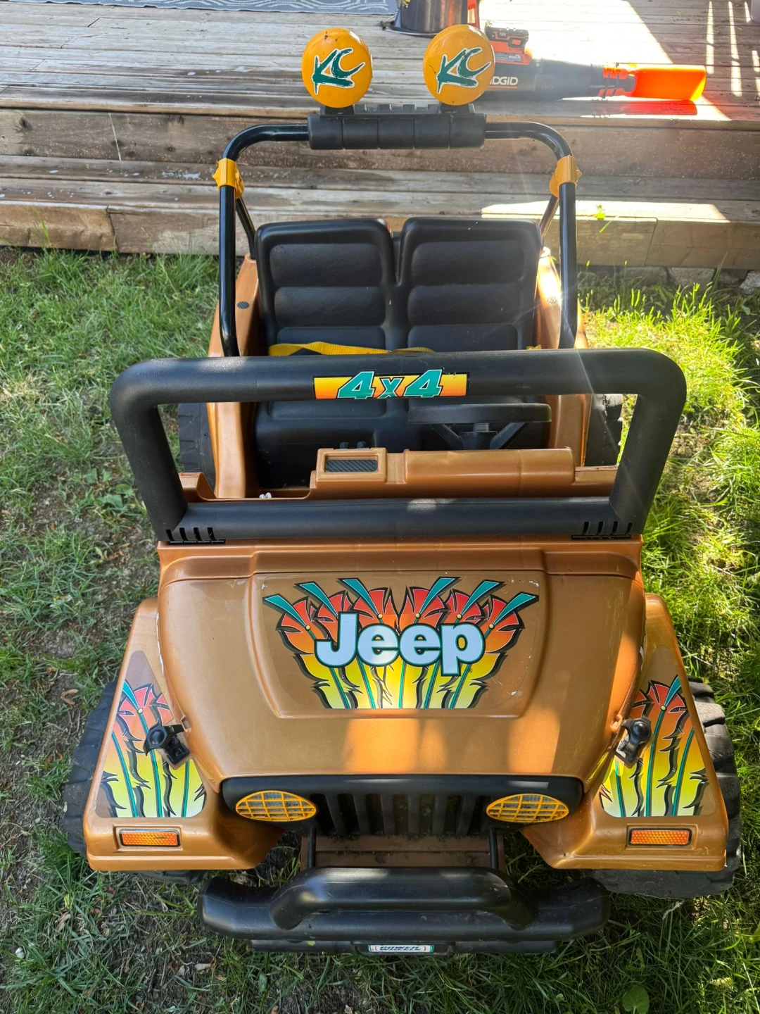 Jeep Wrangler 4x4 Ride-On Toy - photo 2