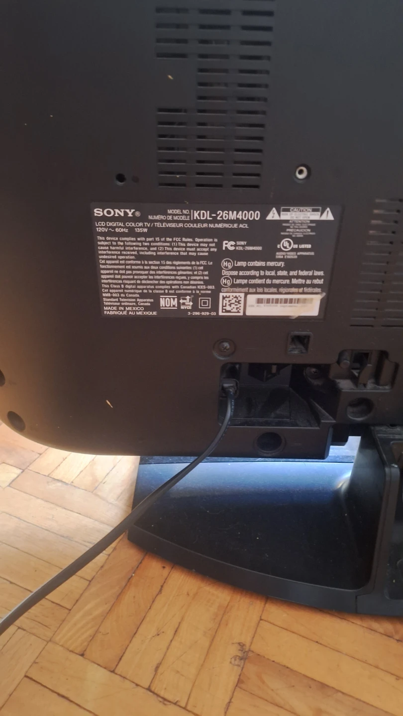 Sony BRAVIA KDL-26M4000 LCD TV - photo 2