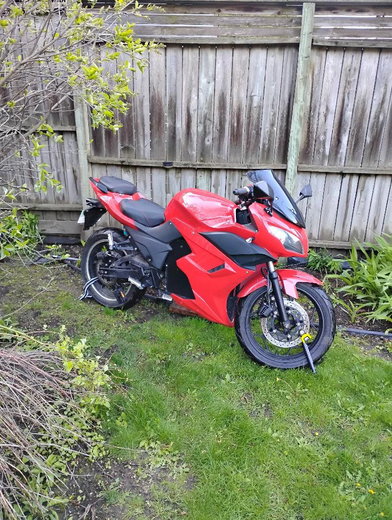 Red Electric Motorcycle - photo 2