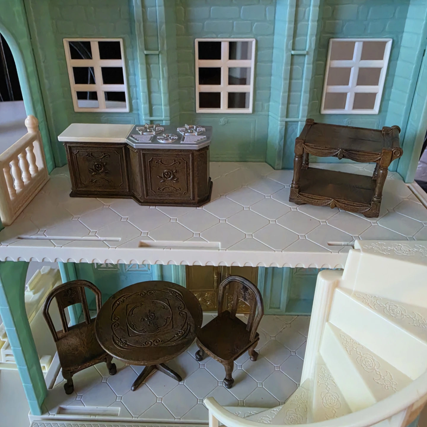 Calico Critters Town Series Delicious Restaurant Playset – EEUC - photo 2