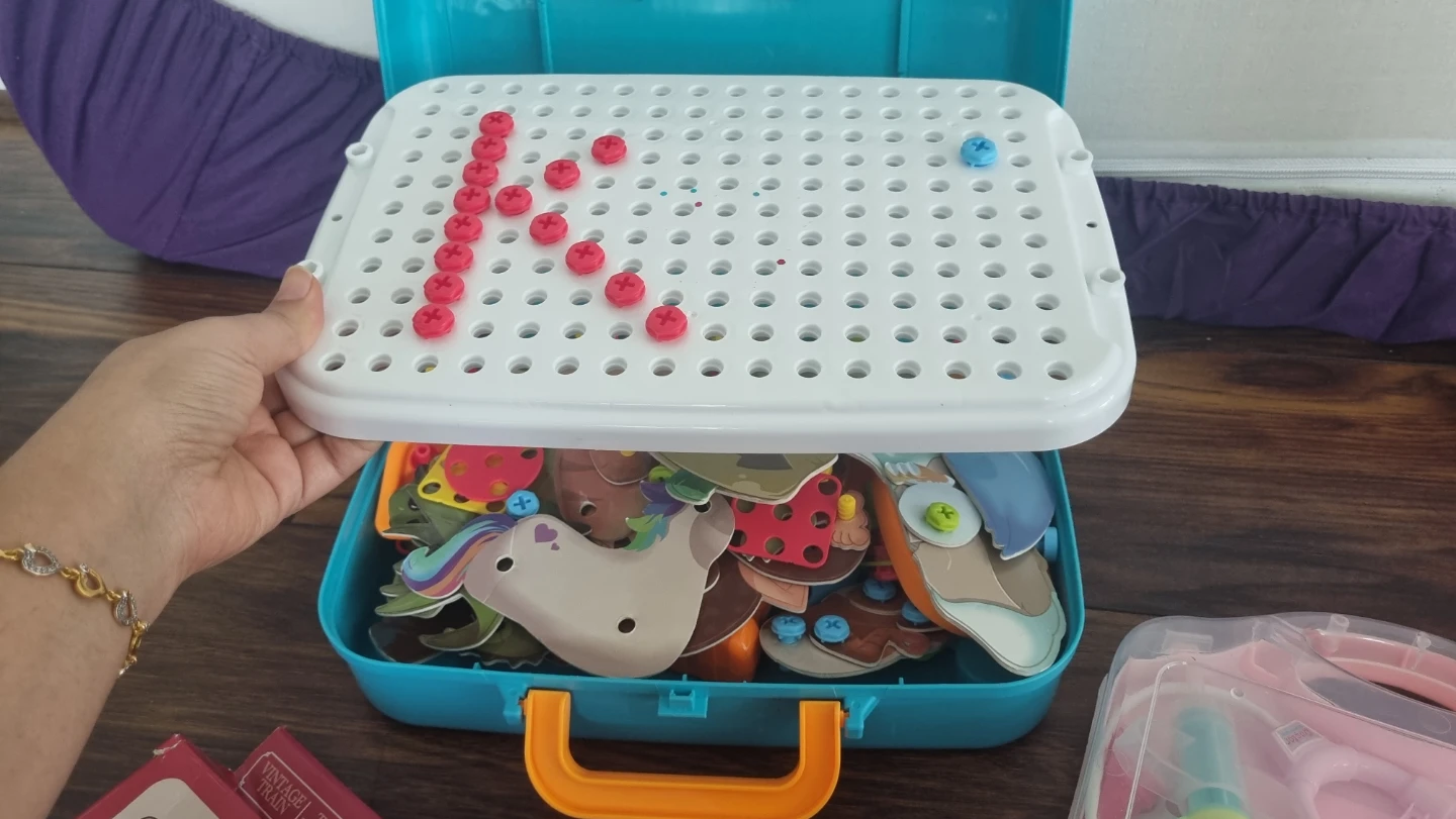 Be Beauty Play Case & Toy Train Set - photo 3