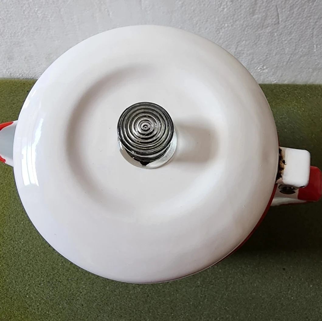 ENAMEL COFFEE POT - photo 2