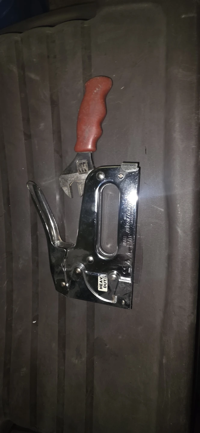 Heavy Duty Stapler