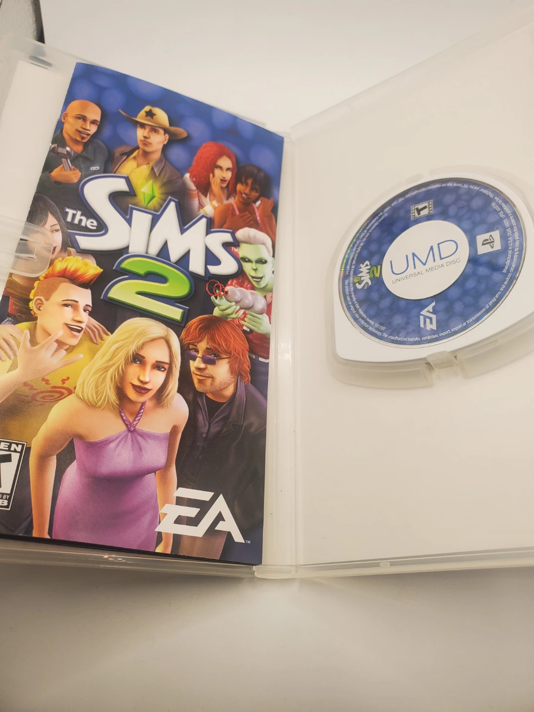 The Sims 2 for PSP - photo 3
