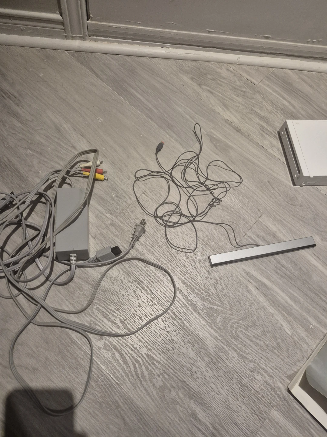 Nintendo Wii Console Bundle with Wii Sports & Wii Fit - photo 5
