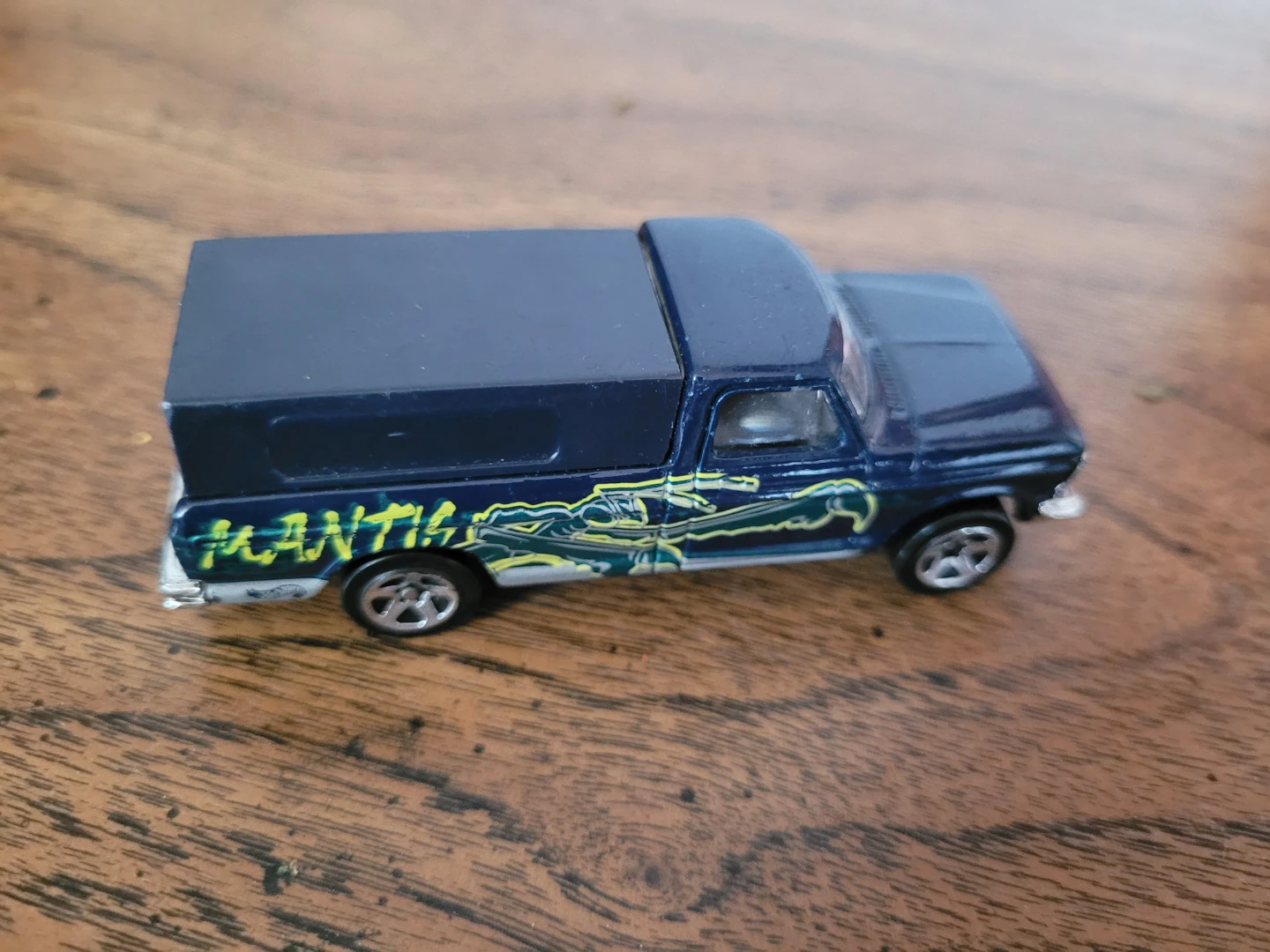 1999 mantis hot wheels