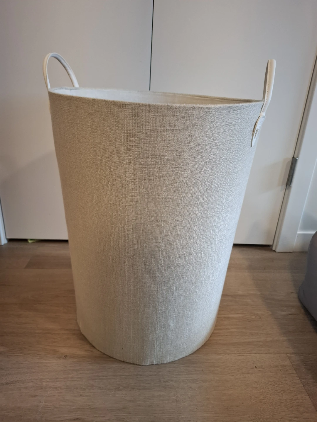 Laundry basket