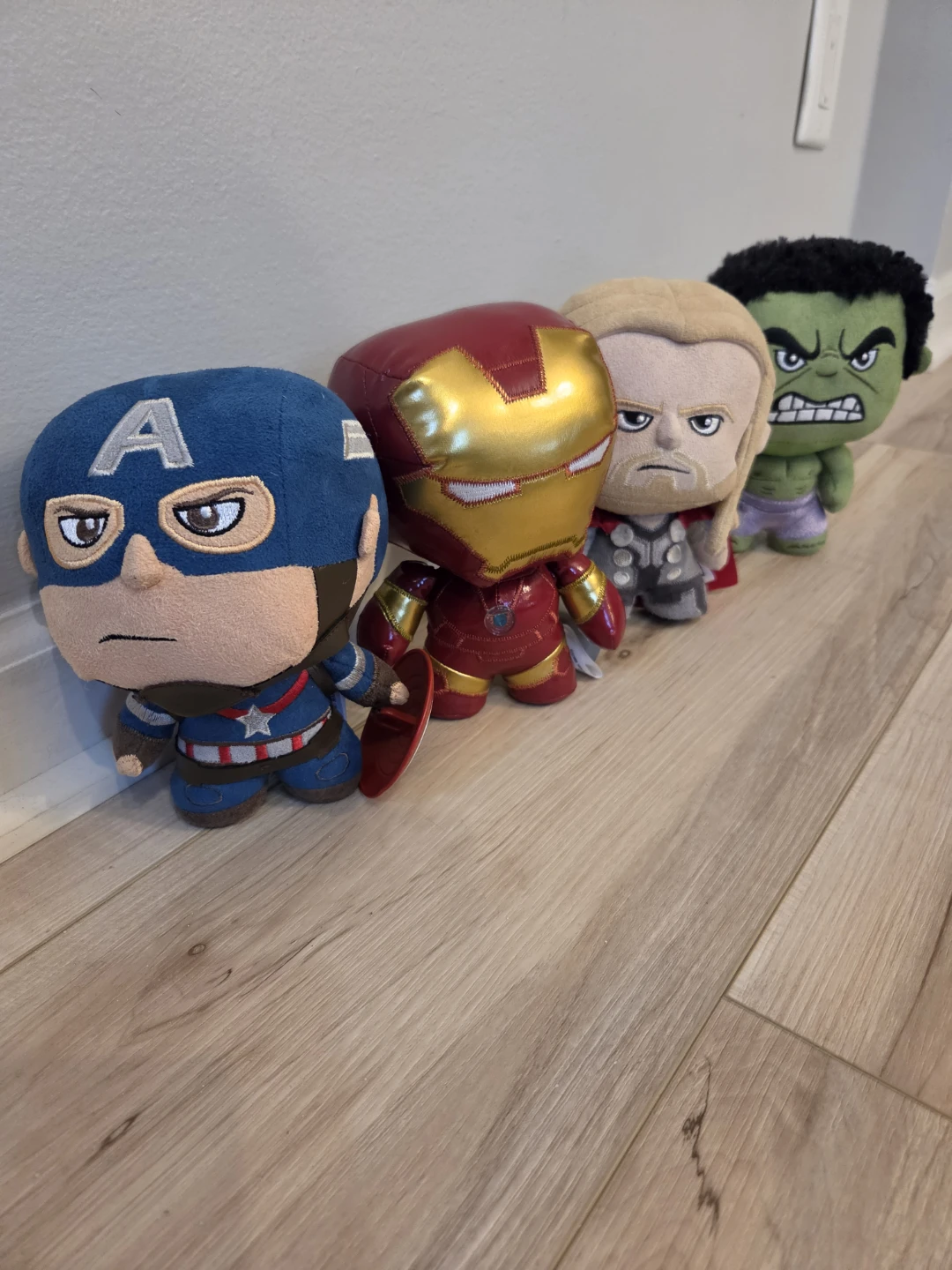 Avengers Age of Ultron Fabrikations Plush Set