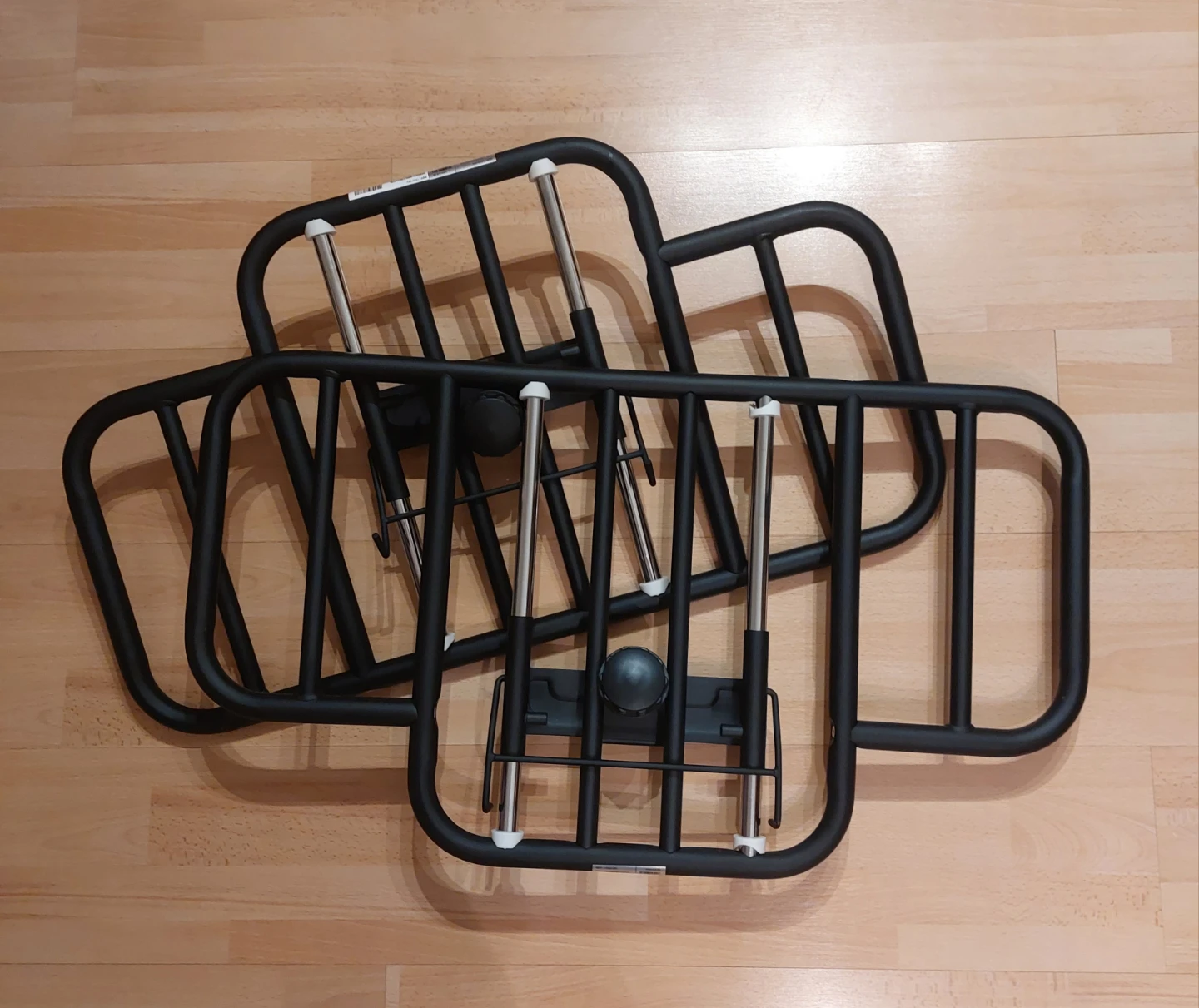 Metal bed rails