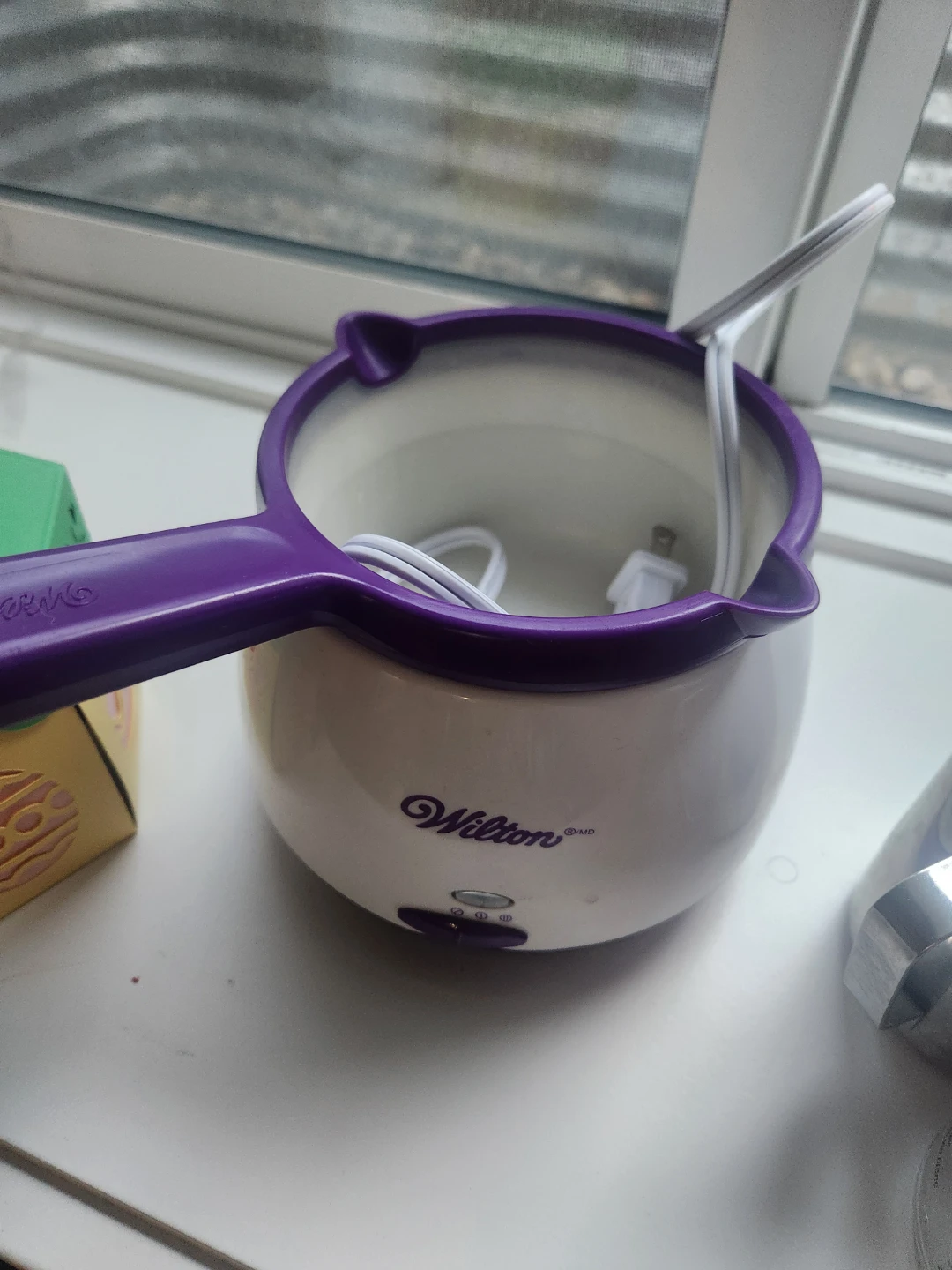 Wilton Chocolate Melter Pot - photo 2