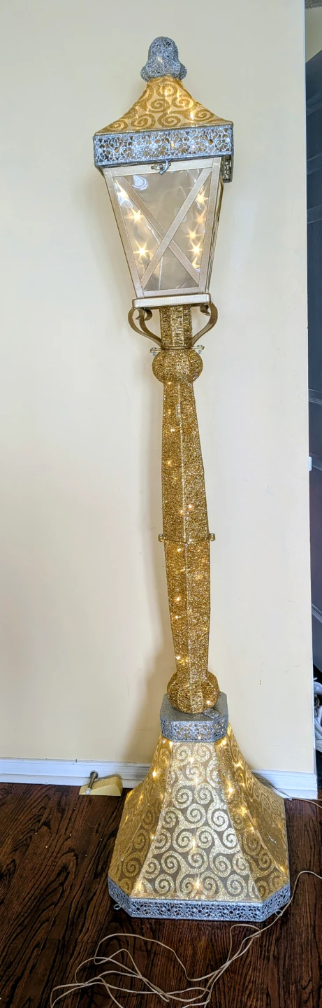Decorative Lamp Post with Lights