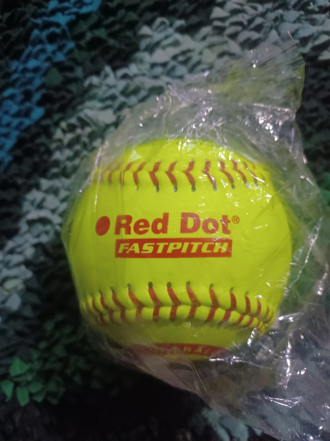 2 Rawlings Hot Seam Softball Canada - photo 3