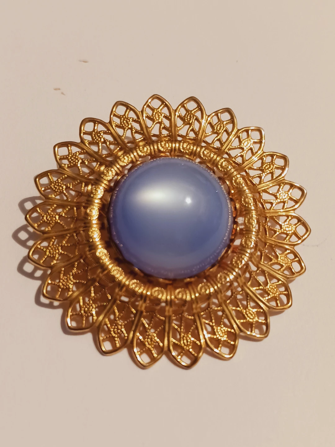 Vintage Gold Tone Brooch with Cats Eye Blue Cabochon - photo 3