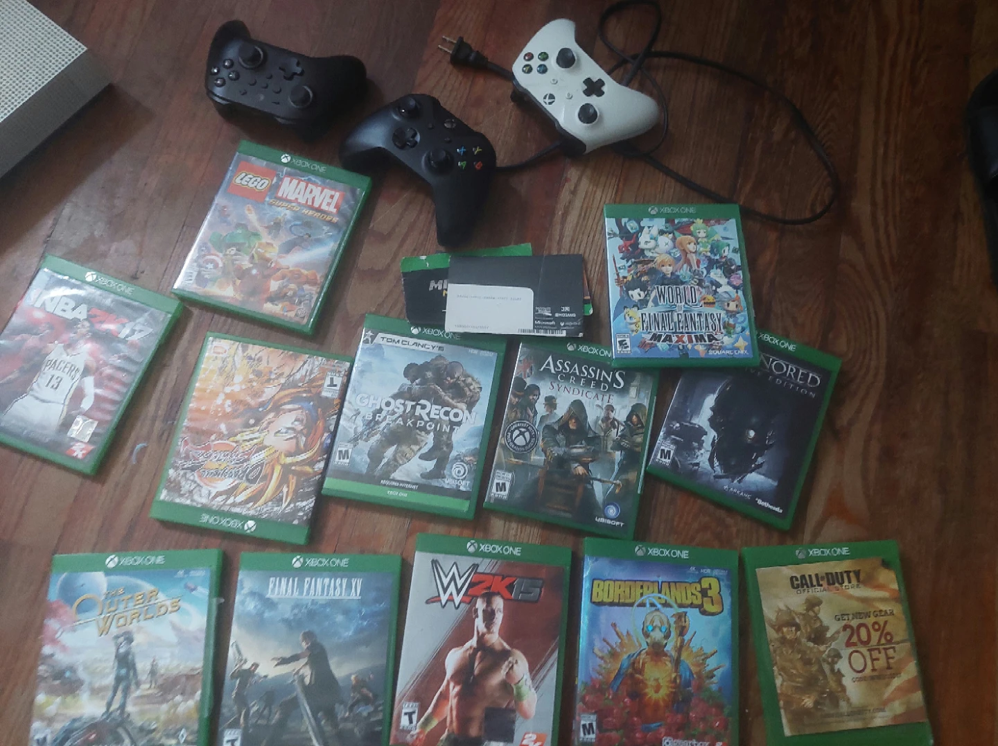 Xbox One Console with 3 Controllers and Games - photo 2