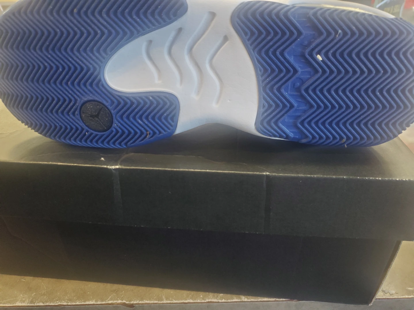 Jordan Max Aura 2 Shoes - Size 7 - photo 4