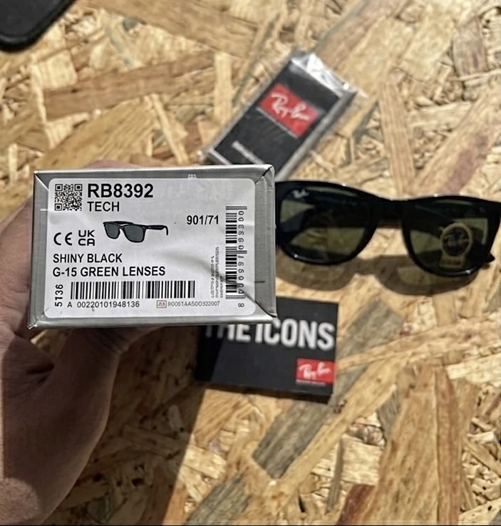 Ray-Ban wayfarer RB8392 Sunglasses - photo 2