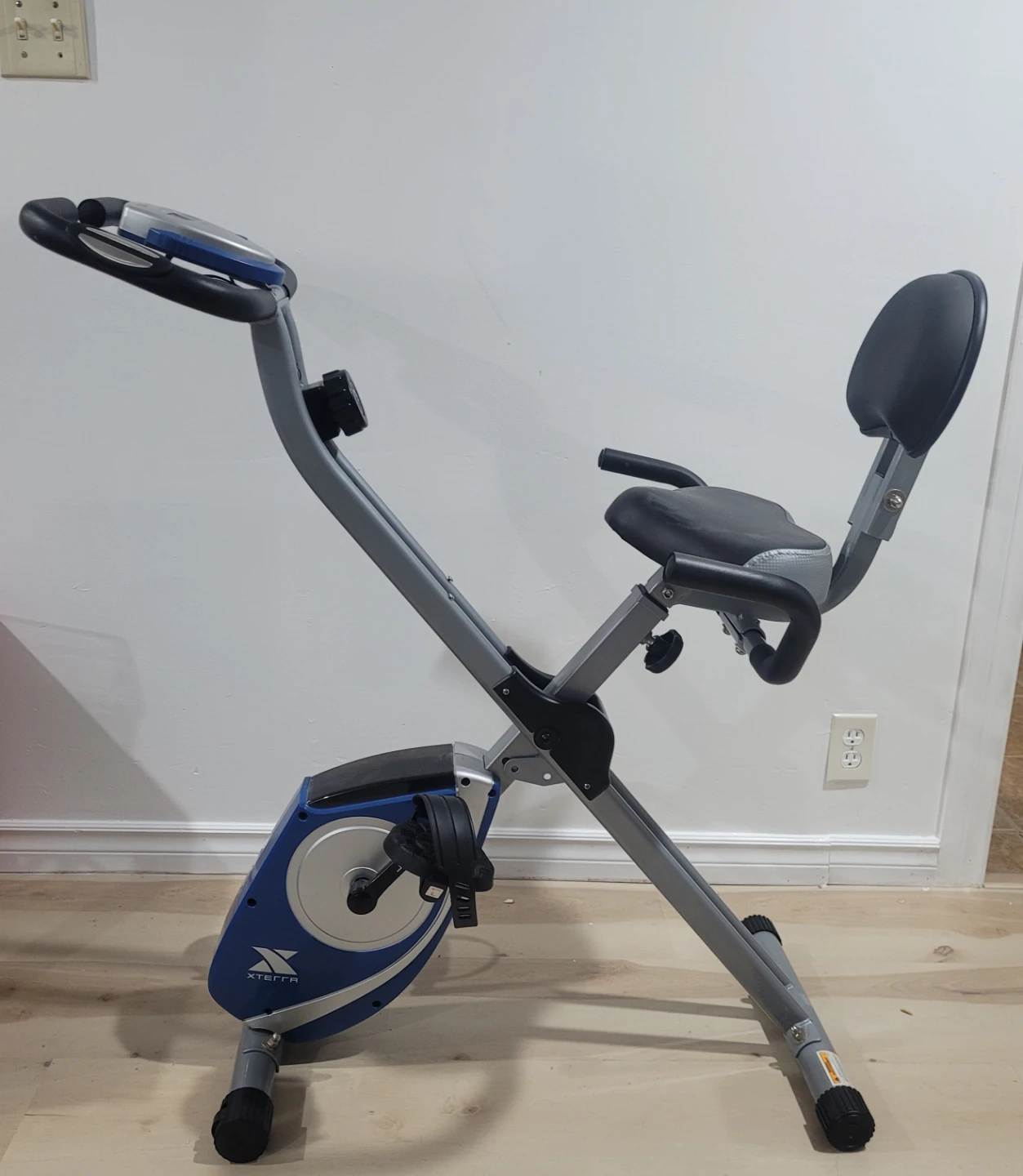XTERRA Folding Exercise Bike