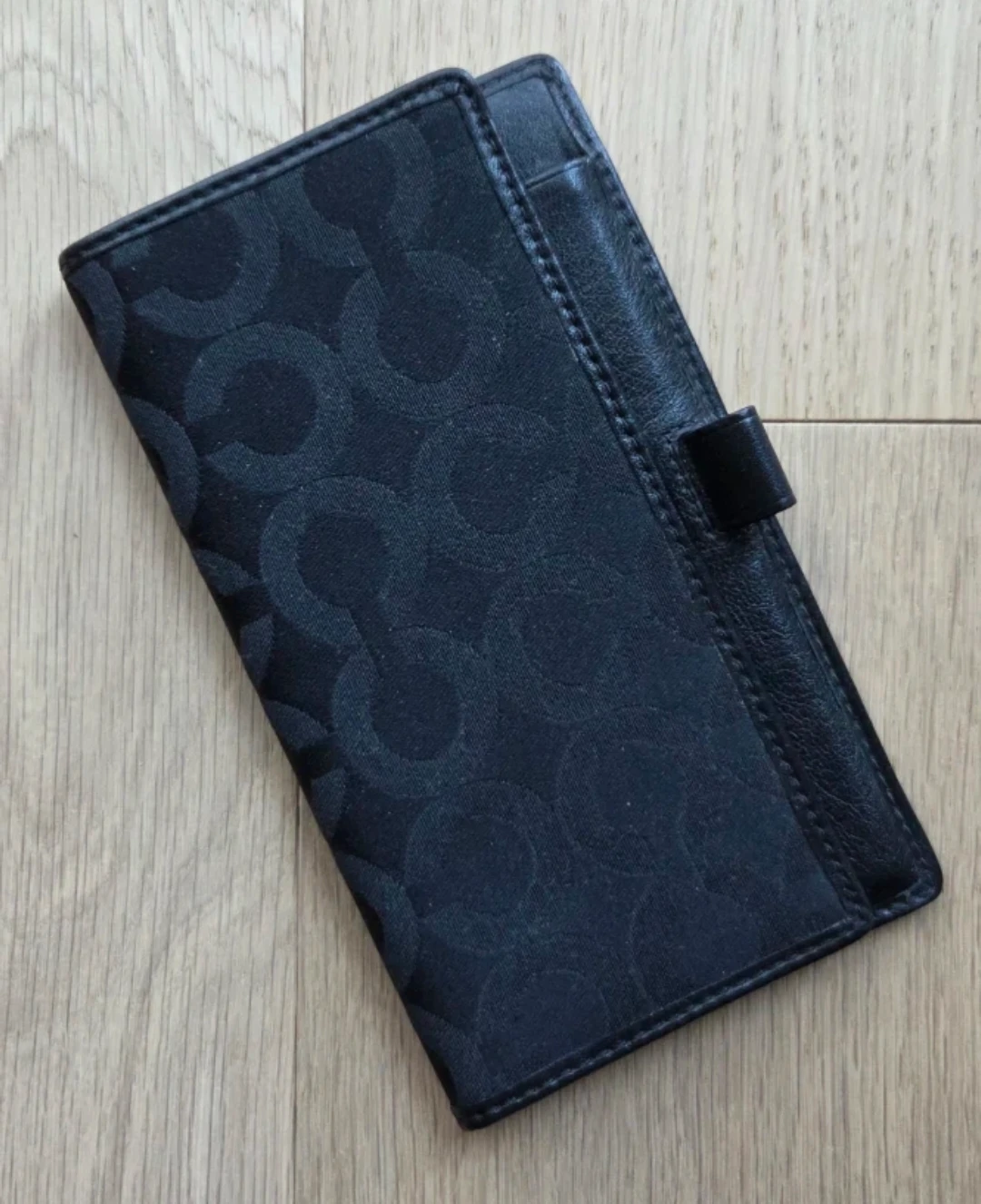 Coach Black Leather Chequebook Wallet Cover