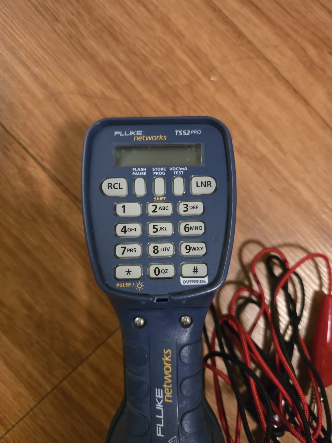 Fluke Networks TS52 PRO Cable Tester - photo 2
