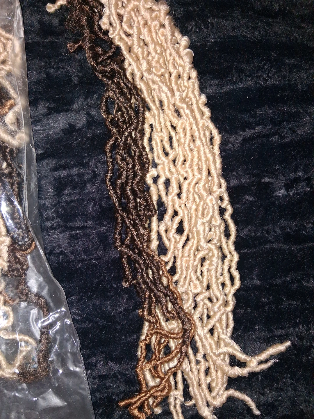 SHAKE-N-GO 18" JX GORGEOUS TWIST 27 Hair Extensions - photo 2