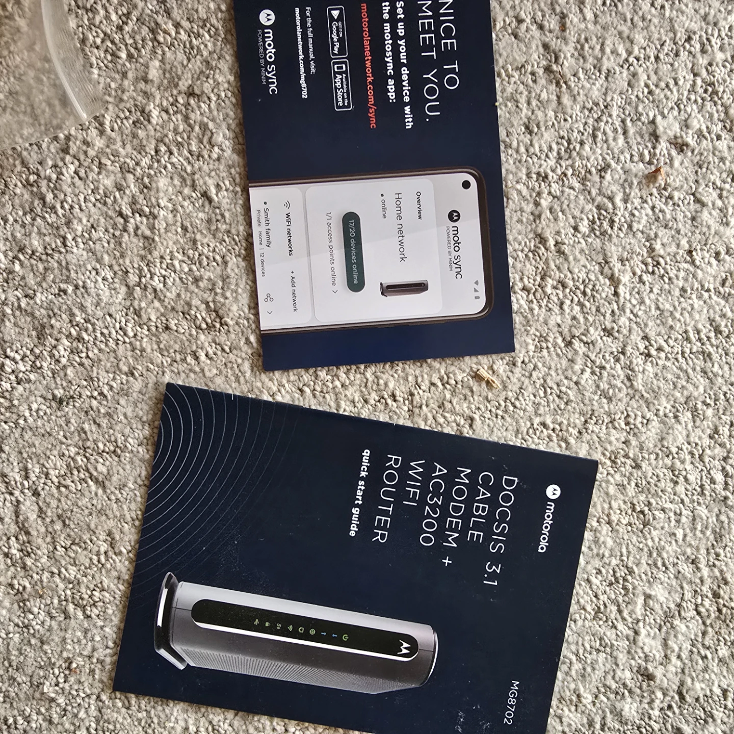 Motorola MG8702 DOCSIS 3.1 Cable Modem + AC3200 WiFi Router - photo 2