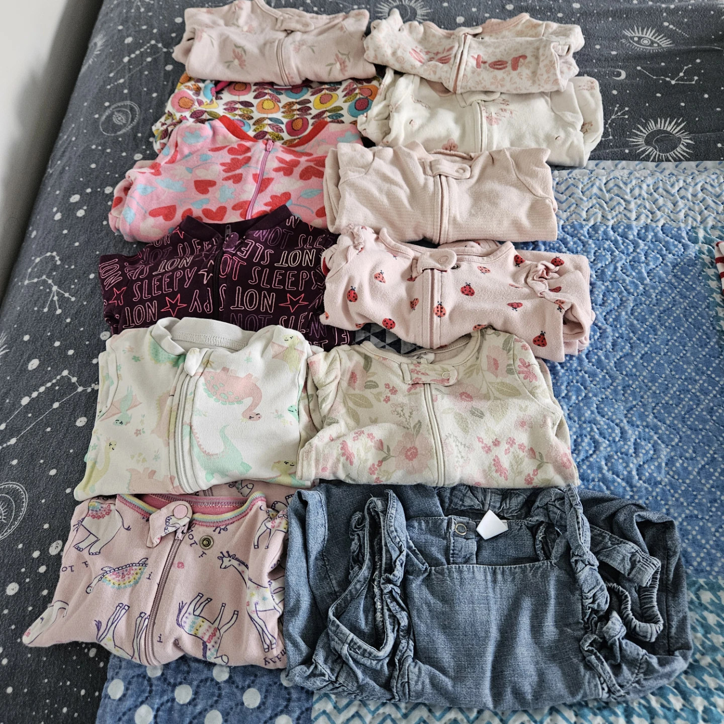 0-3 month Baby Girl Sleepers  lot - photo 2