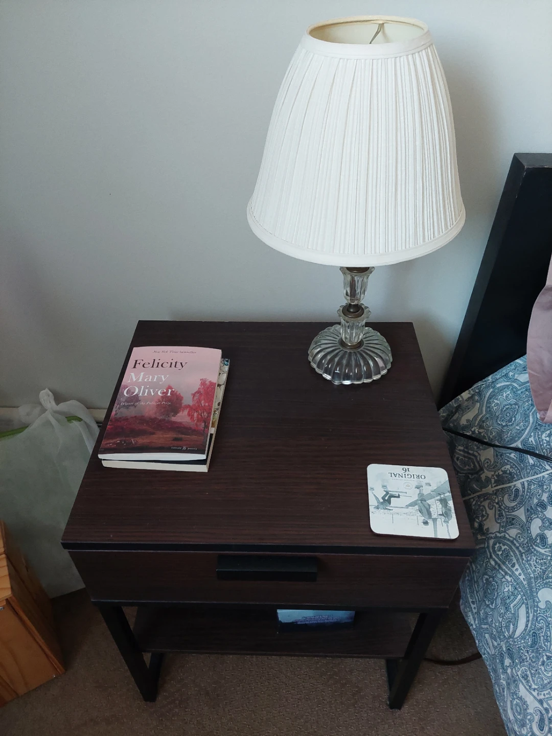 Nightstand - photo 2