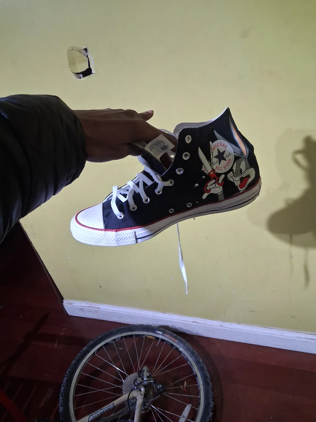 Converse Chuck Taylor All-Star High Top Bugs Bunny Shoes - photo 2